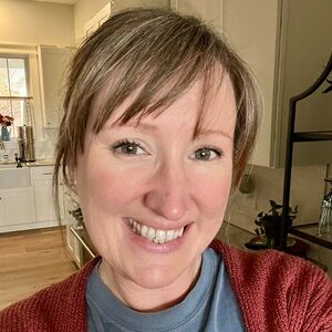 Meet your Posher, Val, creator and curator of the brand Fern and Fable.